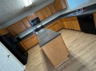 415 Silver Spring St, Dallas, GA 30157