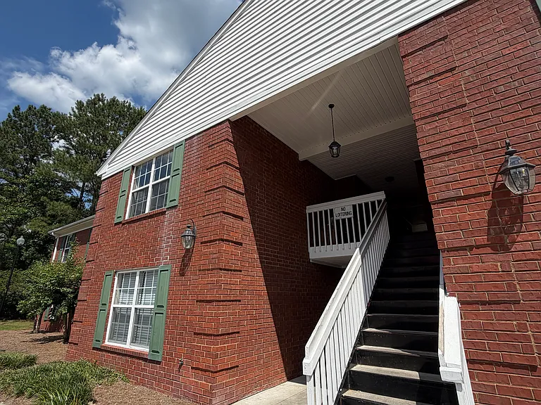 527 Third Loop Rd #E — Photo 11