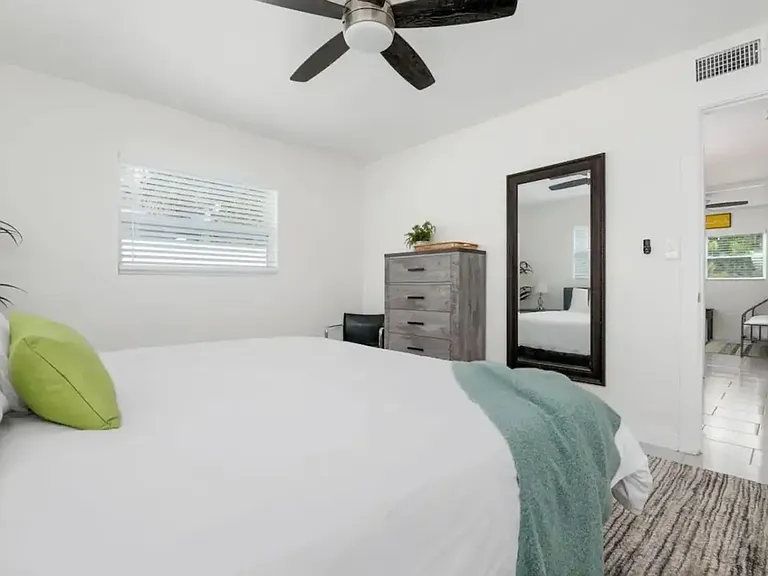 2539 Trinidad St — Photo 18