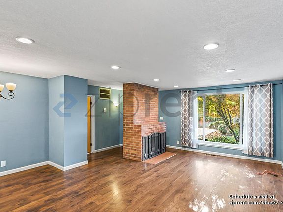 5th image of 953 San Saba Ct