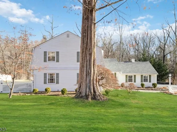 27 Harwich Rd, Morris Twp., NJ 07960