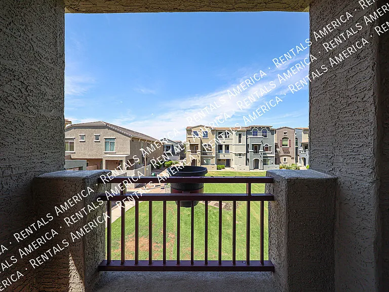 2402 E 5th St #1515 — Photo 45