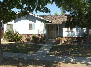 1046 W Indianapolis Ave, Fresno, CA 93705