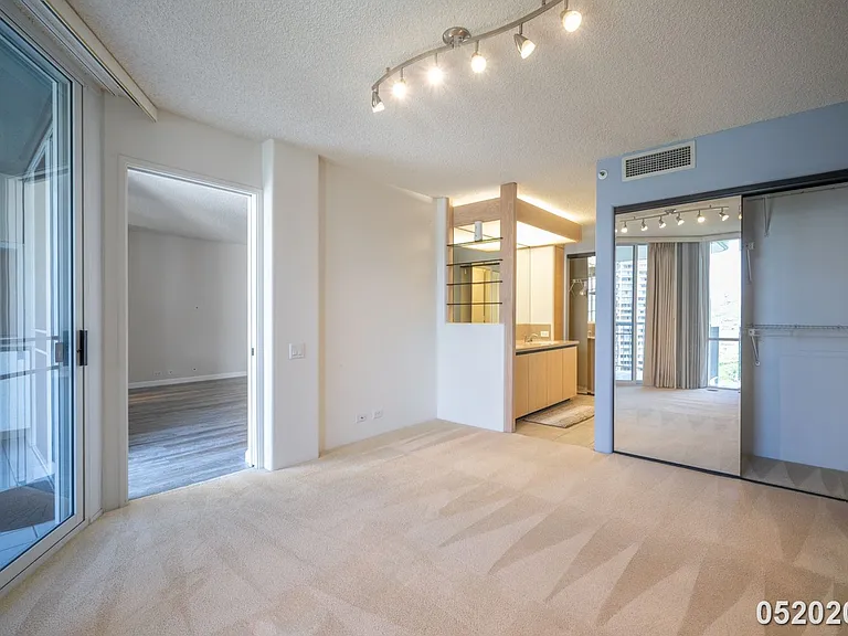 1212 Nuuanu Ave #2406 — Photo 10