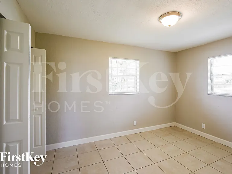 5980 NW 24th Ct — Photo 14