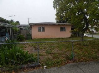 92 W 26th St, Hialeah, FL 33010