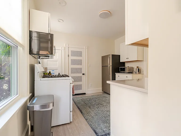 65 Arlington St #1 — Photo 25