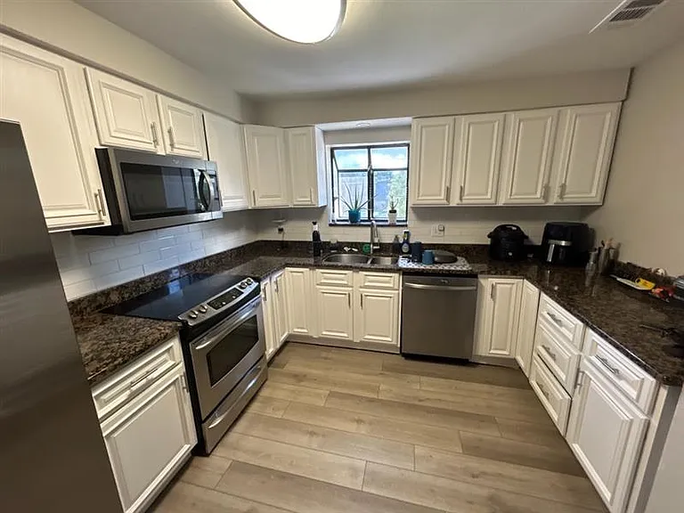 5411 Sweetwater Terrace Cir — Photo 5