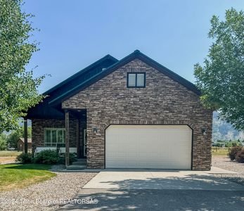 370 Cedar Springs Dr, Thayne, WY, 83127