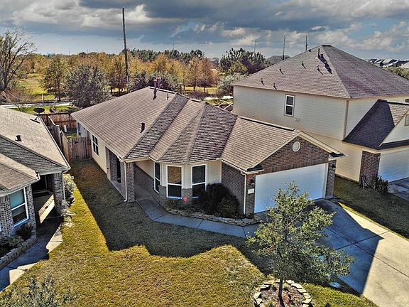 3rd image of 23543 Legacy Oak St