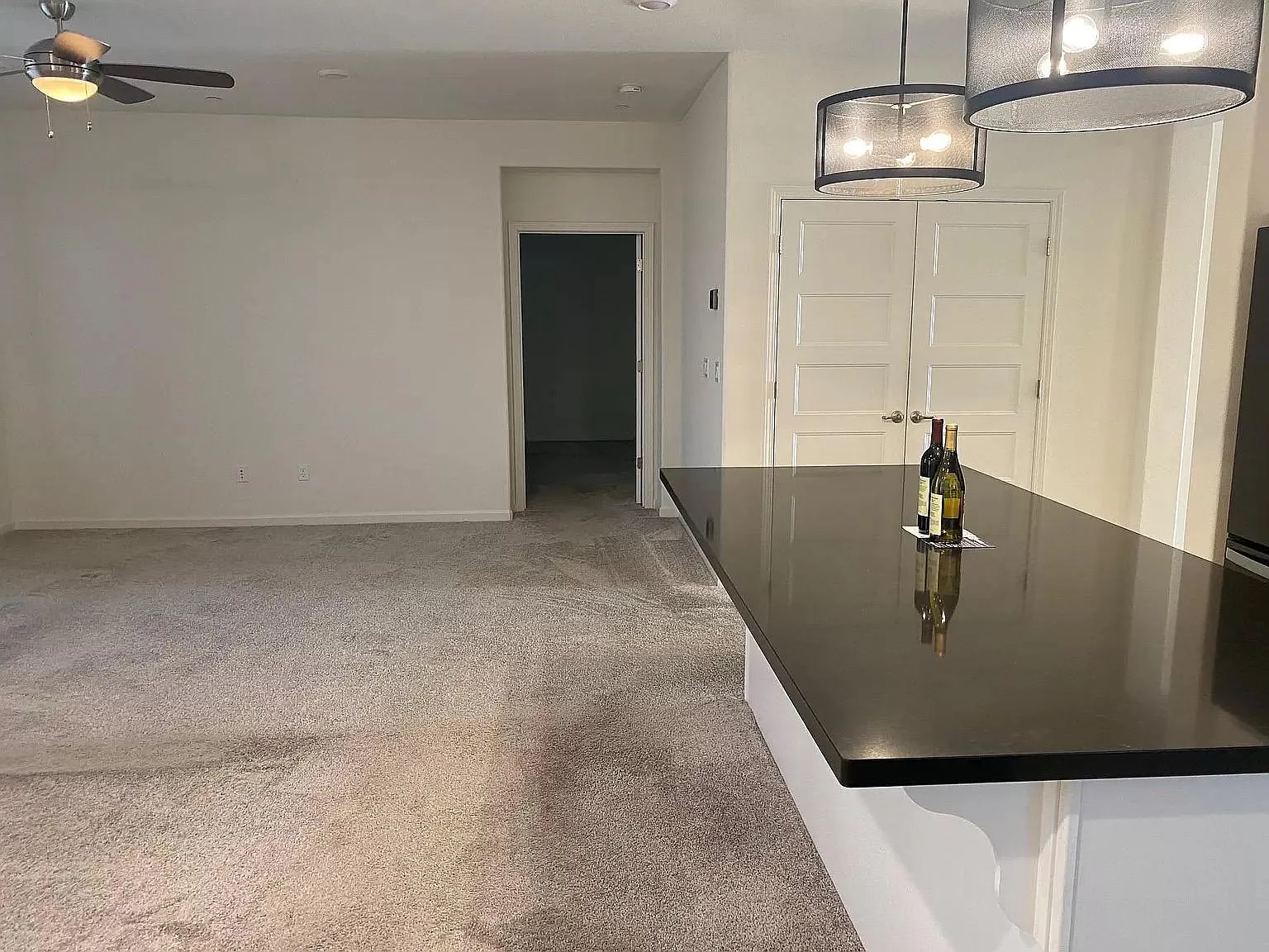 3 bed, 1769 sqft, $2,399 — Photo 2
