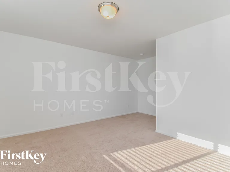 6951 Shunka Ln — Photo 10