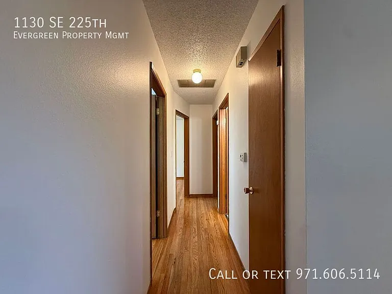 1130 SE 225th Ave — Photo 22