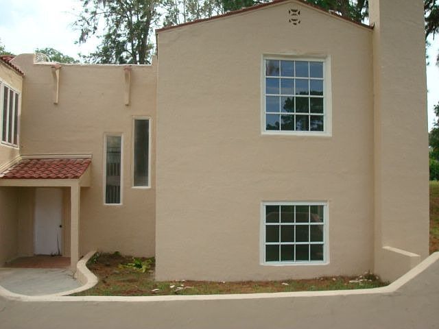 2nd image of 1256 N Florida Ave