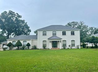 8909 Burning Tree Rd, Pensacola, FL 32514