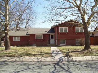 706 N Marguerite Pkwy, Derby, KS 67037