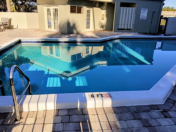 4th image of 6463 La Costa Dr APT 301