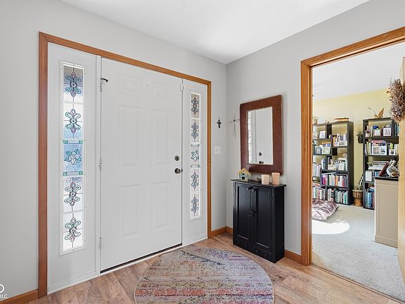 5th image of 3442 Berkdale Dr