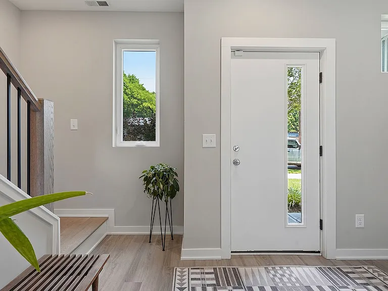 1016 Tipton St — Photo 5