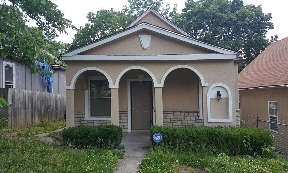 1st image of 1263 Sumner Ave