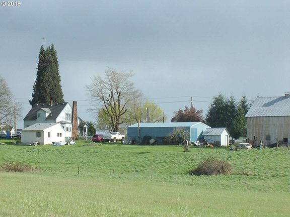 2nd image of 33901 NW Pacific Hwy