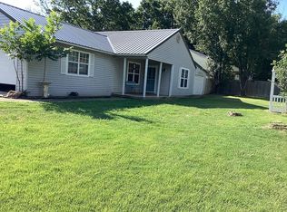 701 Clarence St, Mountain View, AR 72560