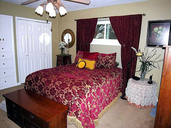 Master with spacious closets