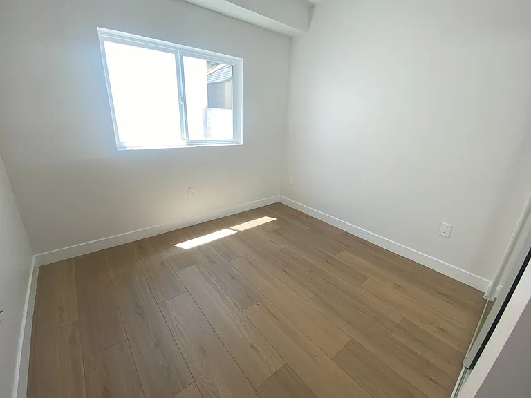 4641 W. 130th Street — Photo 5