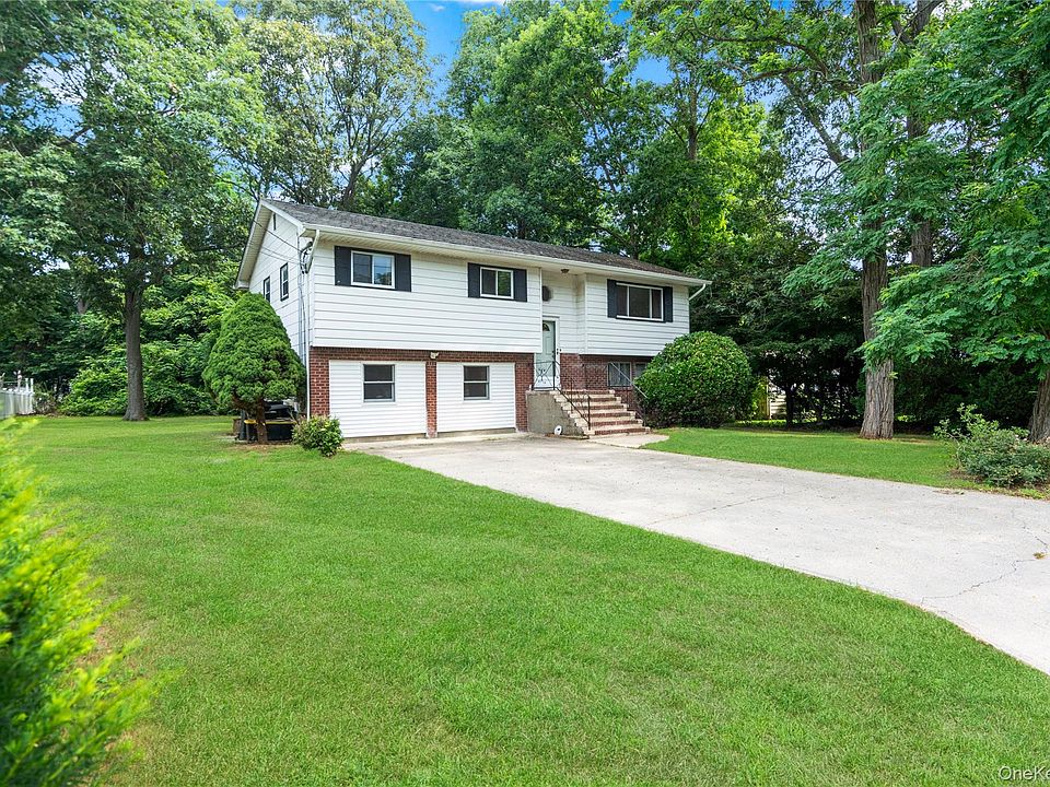 1st image of 39 Wolfhollow Road