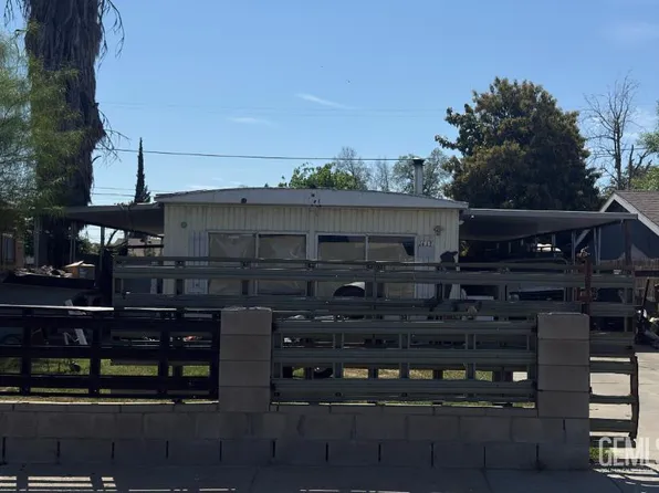 1413 Gorrill St, Bakersfield, CA 93307