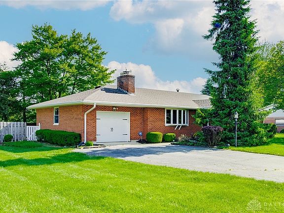 2nd image of 658 Omar Cir