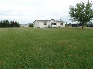 10082 Stahl Rd, Lake Odessa, MI 48849