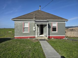 3751 Grizzly Bluff Rd, Ferndale, CA 95536