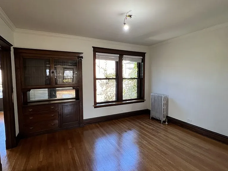 2440-42 N Racine Ave — Photo 5