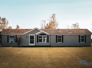 21932 Road 10, Defiance, OH 43512