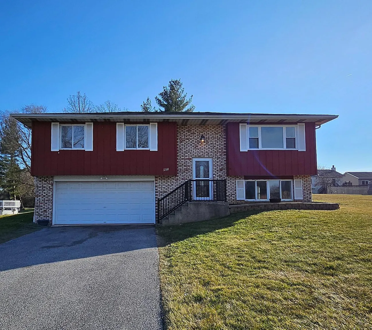 3208 Rustic Ln photo 1