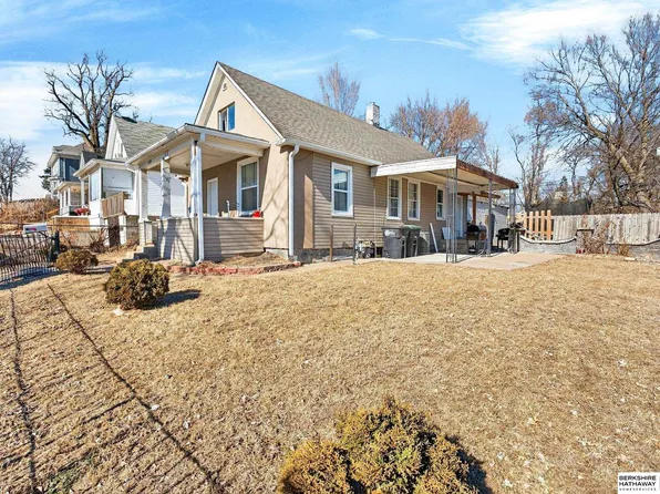 3220 Seward St, Omaha, NE 68111