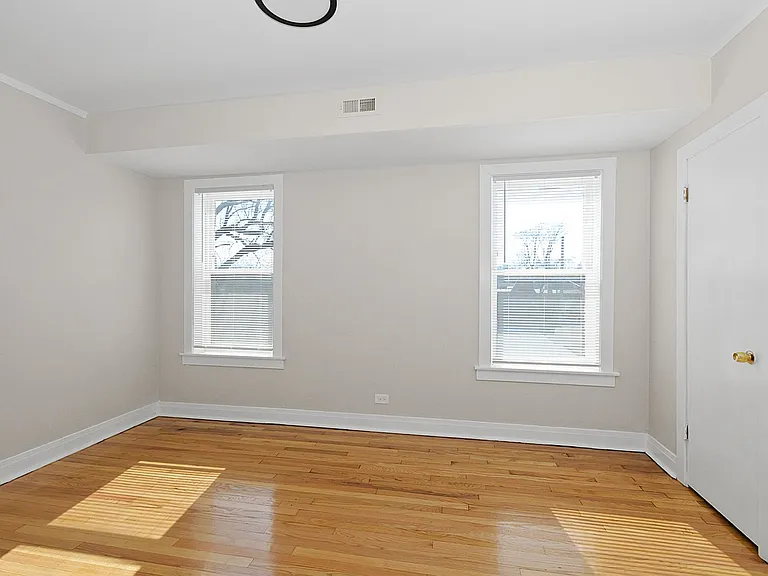 9848 S Walden Pkwy — Photo 6