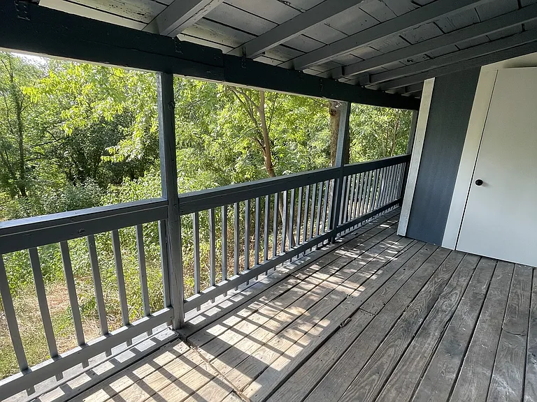 2715 Woodlawn Blvd — Photo 14