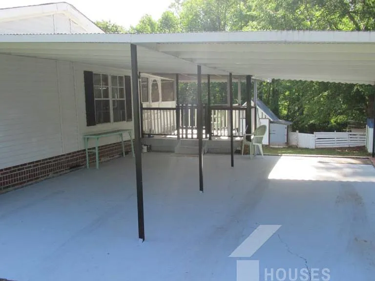 315 Old Dunham Bridge Rd — Photo 16