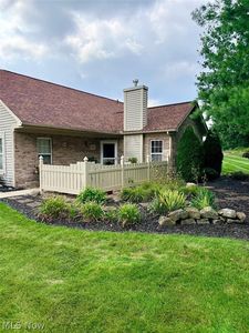 695 E Western Reserve Rd Unit 1504, Poland, OH, 44514