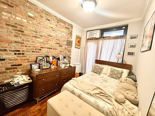 Rented by Century 21 Premier  | media 11