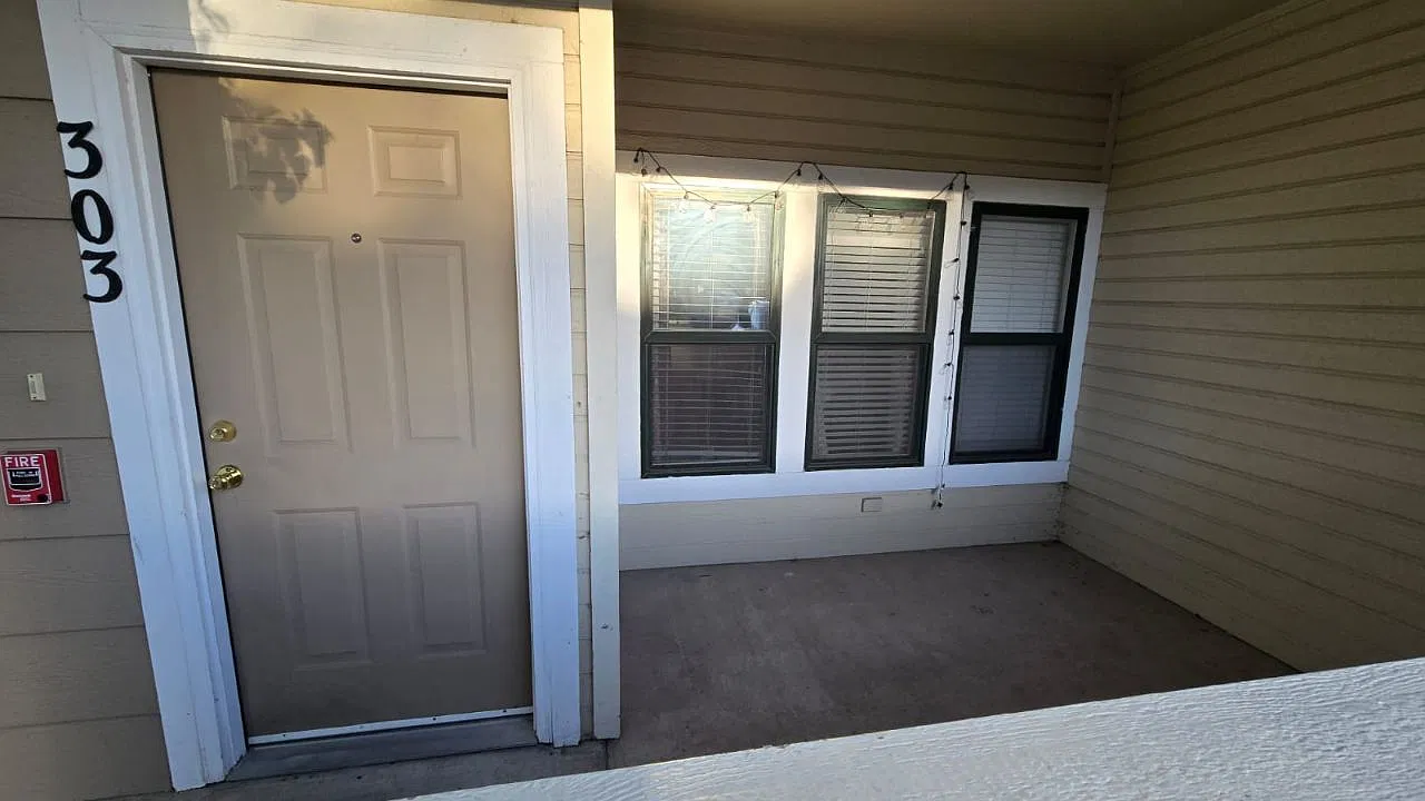 2 bed, 793 sqft, $1,700 — Photo 4