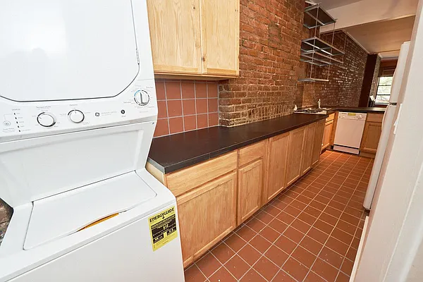 Rented by One Eleven Residential, Inc. | media 36