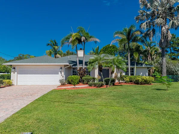 6449 NW Regal Circle, Port St Lucie, FL 34983