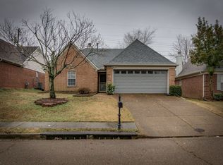 8955 Fulton Ln, Cordova, TN 38016