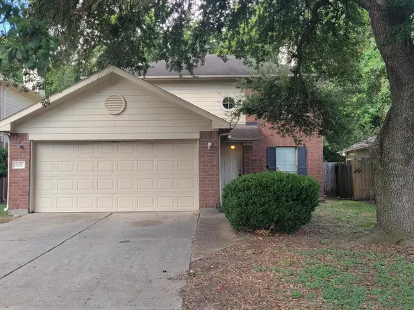 8823 Roaring Point Dr, Houston, TX 77088