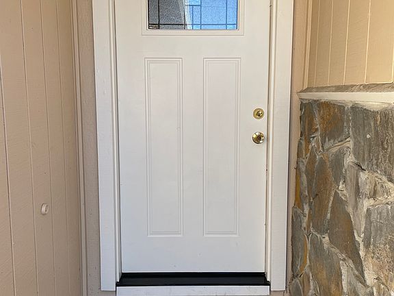 3rd image of 1800 Ayers Rd