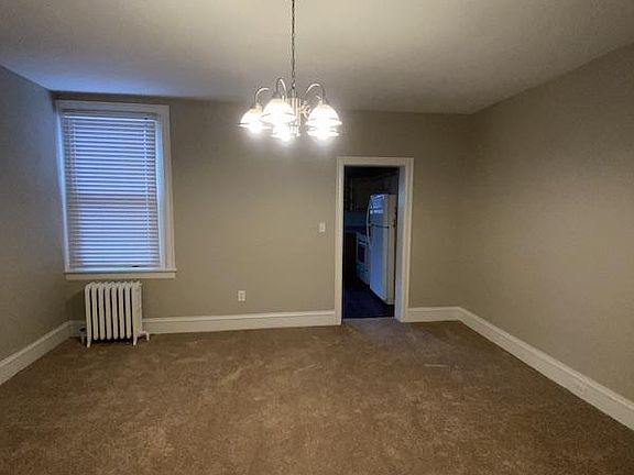 5th image of 4424 Devereaux St
