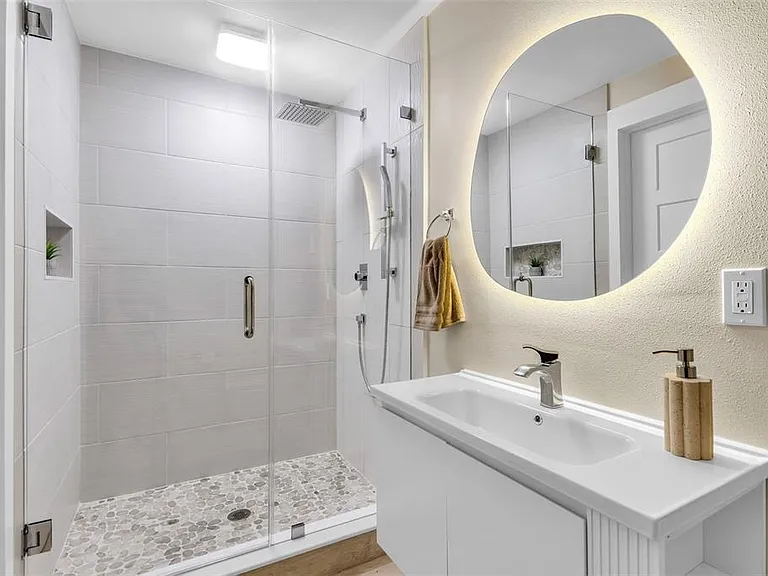 510 N Osprey Ave — Photo 43